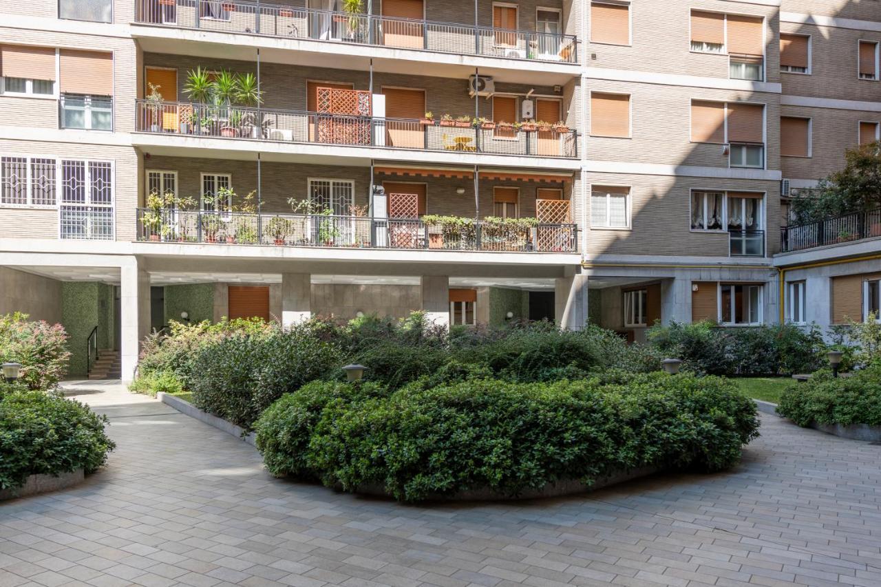 Ferrucci, 6 - Monolocale Al Settimo Cielo Lejlighed Milano Eksteriør billede